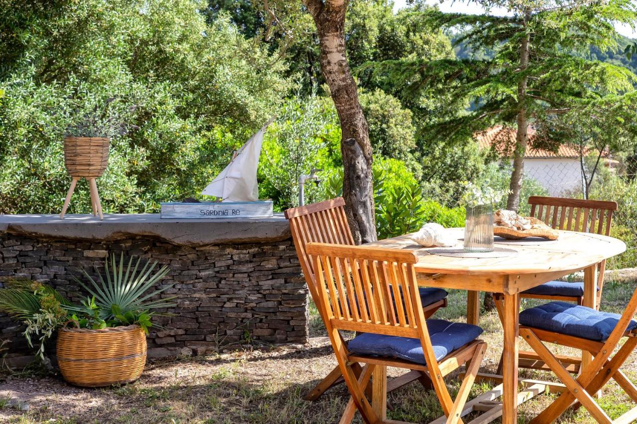Апартаменты Sardinia Re - Casa Luisa With Pool Альгеро Экстерьер фото